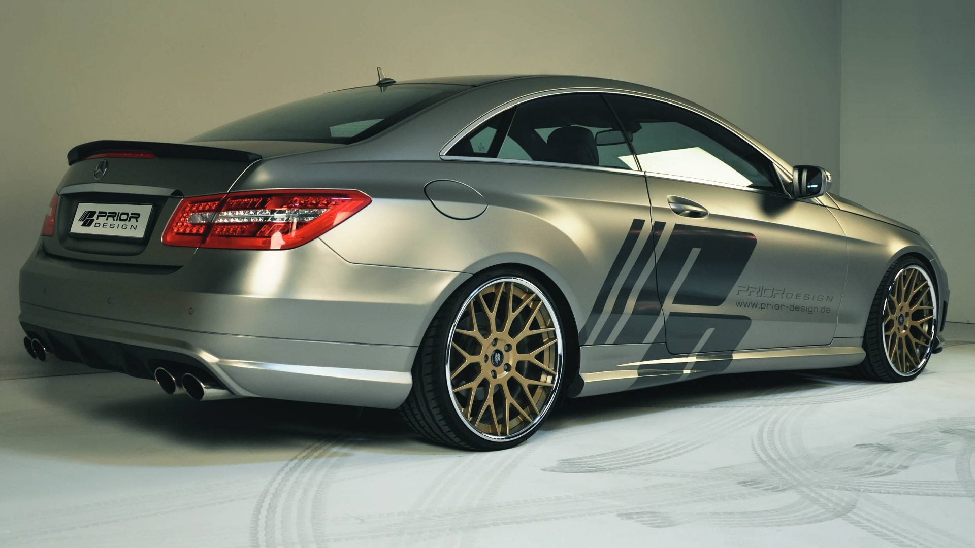 Mercedes-Benz E C207/A207 Side Skirts