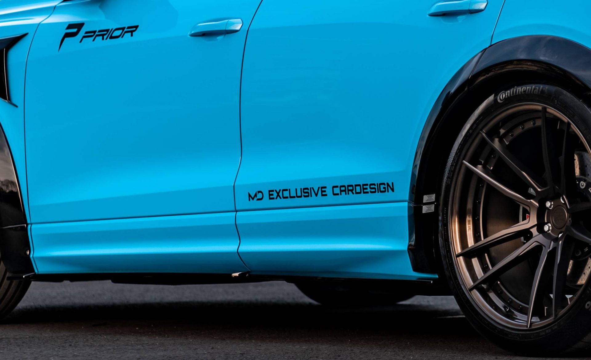 Audi RSQ8 Side Skirt Lip PD-RS800