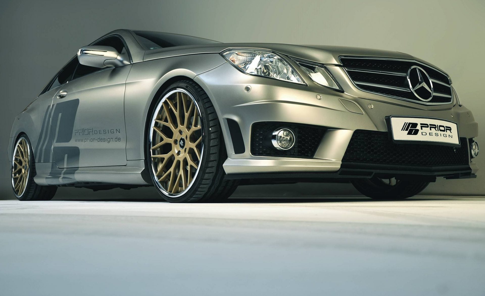 Mercedes-Benz E C207/A207 Side Skirts